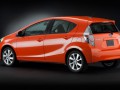 Toyota представя хибрида Prius C с пет врати