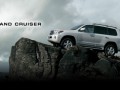 Toyota разкри фейслифта на Land Cruiser