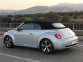 Това е новият VW Beetle Cabriolet