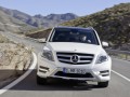 Mercedes показа фейслифта на GLK