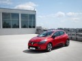 Clio 4 налага новия дизайн на Renault