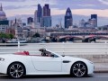 Aston Martin V12 Vantage Roadster е разкрит!