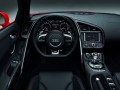 Audi подобрява R8, въвежда и версия V10 plus и нова трансмисия