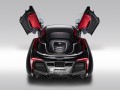 McLaren X-1 официално в Пебъл Бийч