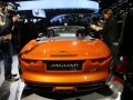 Jaguar F-Type с нов пакет Black Pack