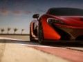 McLaren P1 позира на пистата в Бахрейн