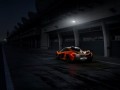 McLaren P1 позира на пистата в Бахрейн