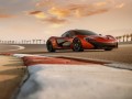 McLaren P1 позира на пистата в Бахрейн