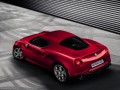 Alfa Romeo 4С трупа по 1 к.с. на всеки 4 кг