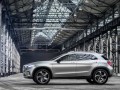 Mercedes разкри снимка на концепцията GLA