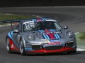 Льоб ще кара в Martini Racing