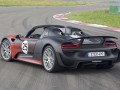 Porsche 918 Spyder ще използва HTML инфосистема