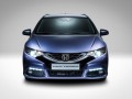 Honda представи Civic Tourer