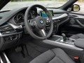 BMW представя X5 M50d