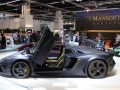 Mansory навлече карбонова кожа на Aventador