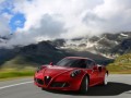 Alfa Romeo 4C: Трудно е да бъдеш толкова съвършен (ГАЛЕРИЯ/ВИДЕО)