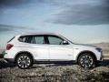 BMW показа освежен X3