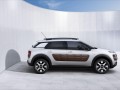 Citroen C4 Cactus не се страхува от удар с пазарна количка