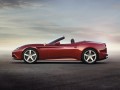 Ferrari се върна към турбото с California T