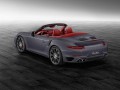 Как да направите Porsche 911 Turbo Cabriolet по-специално?