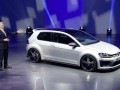 VW ще произвежда сериен Golf R 400