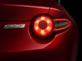 Mazda MX-5: Покривалото падна!