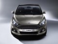 Ford разкри официално S-MAX