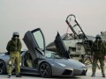 Lamborghini Reventon срещу Tornado