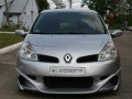 Carzone Specials с нов боди- кит за Renault Clio III