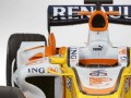 ING Renault F1 показа F1 R28 в Париж