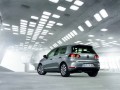 Volkswagen показа Golf GTD