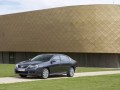 Автосалон Москва 2010: Световна премиера за Renault Latitude