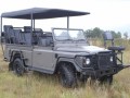 Land Rover със специален Defender за сафари