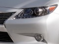 Lexus публикува първия тийзър на новия седан ES