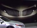 Lincoln показа MKZ във видео за MKS и MKT