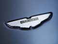 Mercedes-Benz взема 5% от Aston Martin