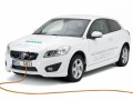 Volvo с ново зарядно за C30 Electric – зарежда за 1,5 часа