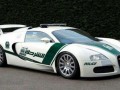 Дубайските ченгета яхнаха Veyron