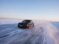 Кабриото на Bentley с 330,695 км/ч на леда