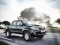 Нов, по-комфортен и по-мощен Hilux 2012