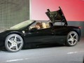 Световният дебют на Ferrari 458 Spider се състоя в Маранело