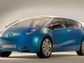 Фамилията Prius на Toyota ще има трима нови члена